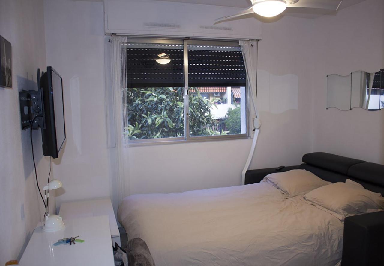 Studio Bord De Mer Nice Ouest Appartement Buitenkant foto